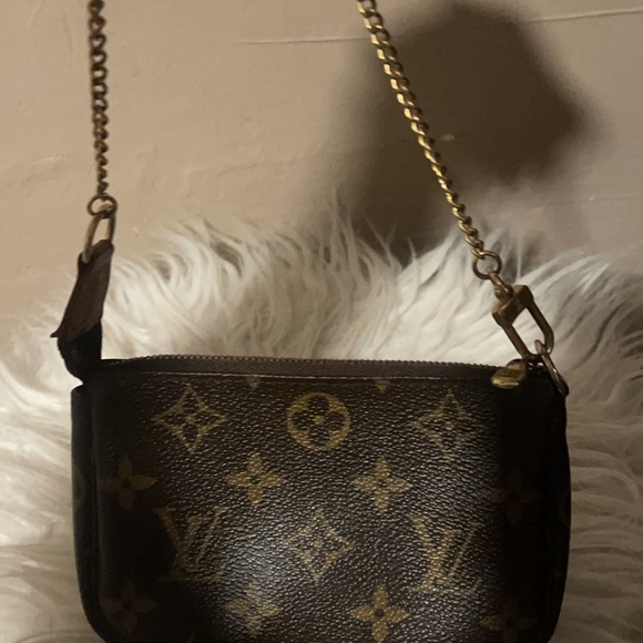 Autentico 👜 Louis Vuitton mini bag edition E. - Picture 2 of 3